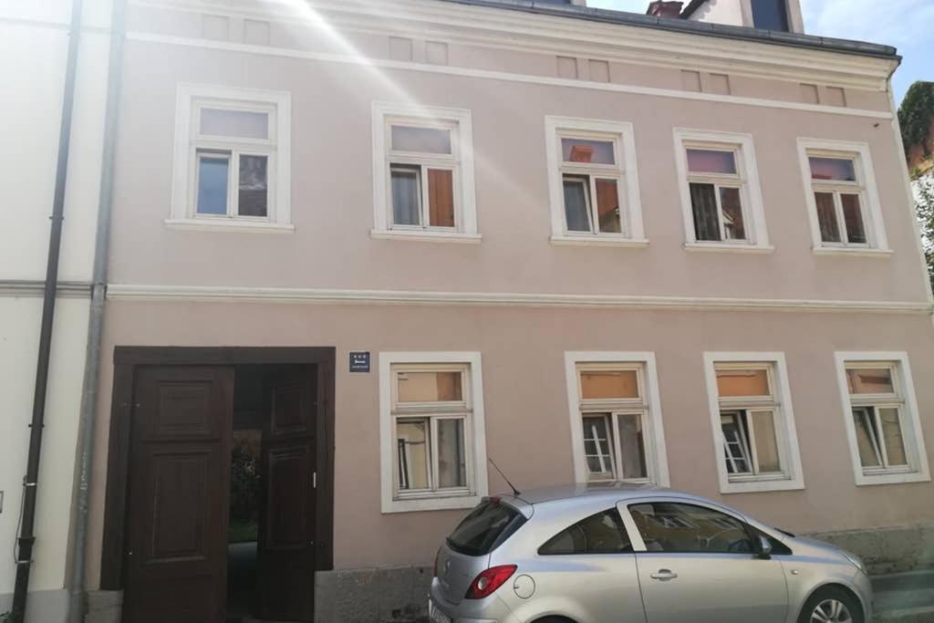Appartement Karlovacka Zvijezda Extérieur photo